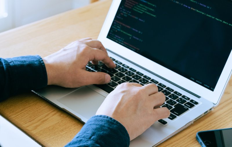 SES営業が知っておくべき最新のITトレンドとは？